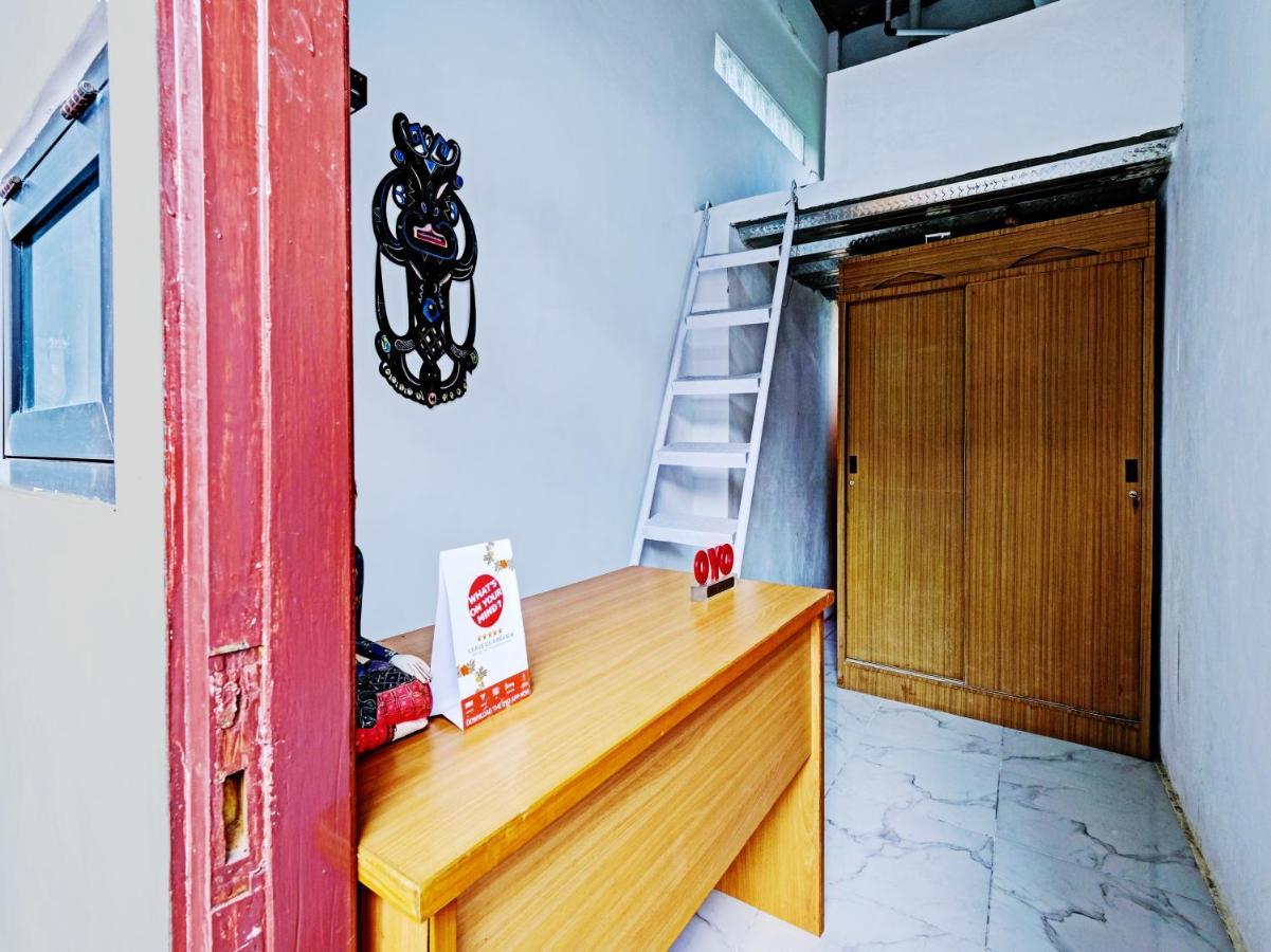 Oyo 90325 Pondok Dnayu Syariah Jarakan Exterior foto